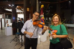 E385CAA4-BE91-4D62-A7A3-088410A73880 E385CAA4-BE91-4D62-A7A3-088410A73880